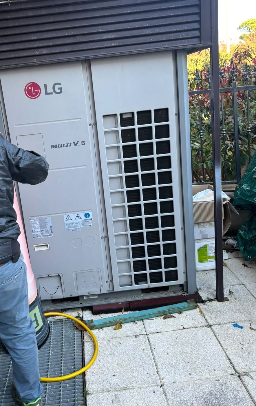 Assistenza su unità esterna LG Multi V 5